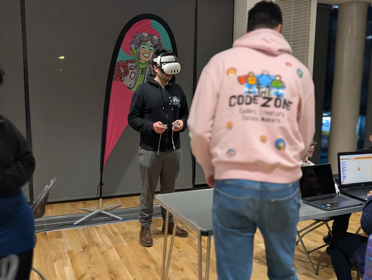 VR experience at Bishop's Stortford coding club